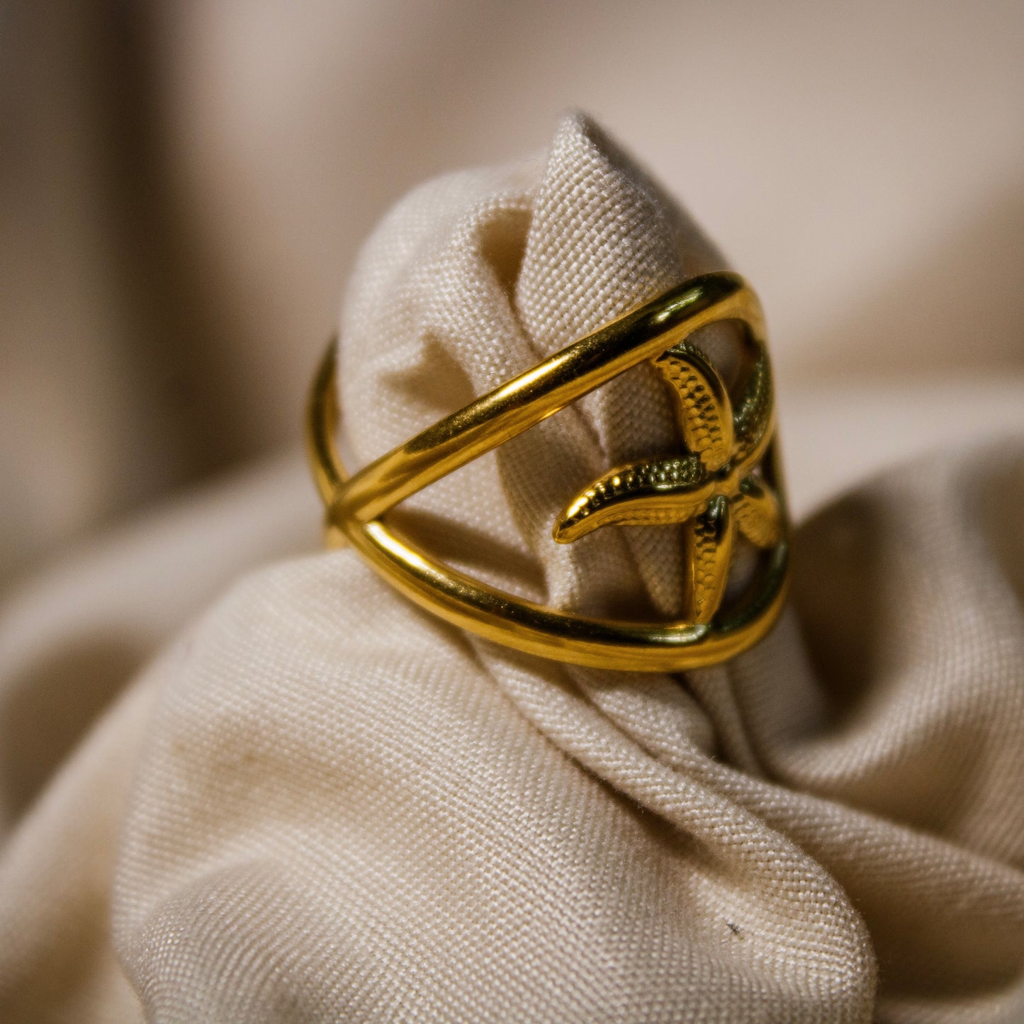Bague géométrique étoile