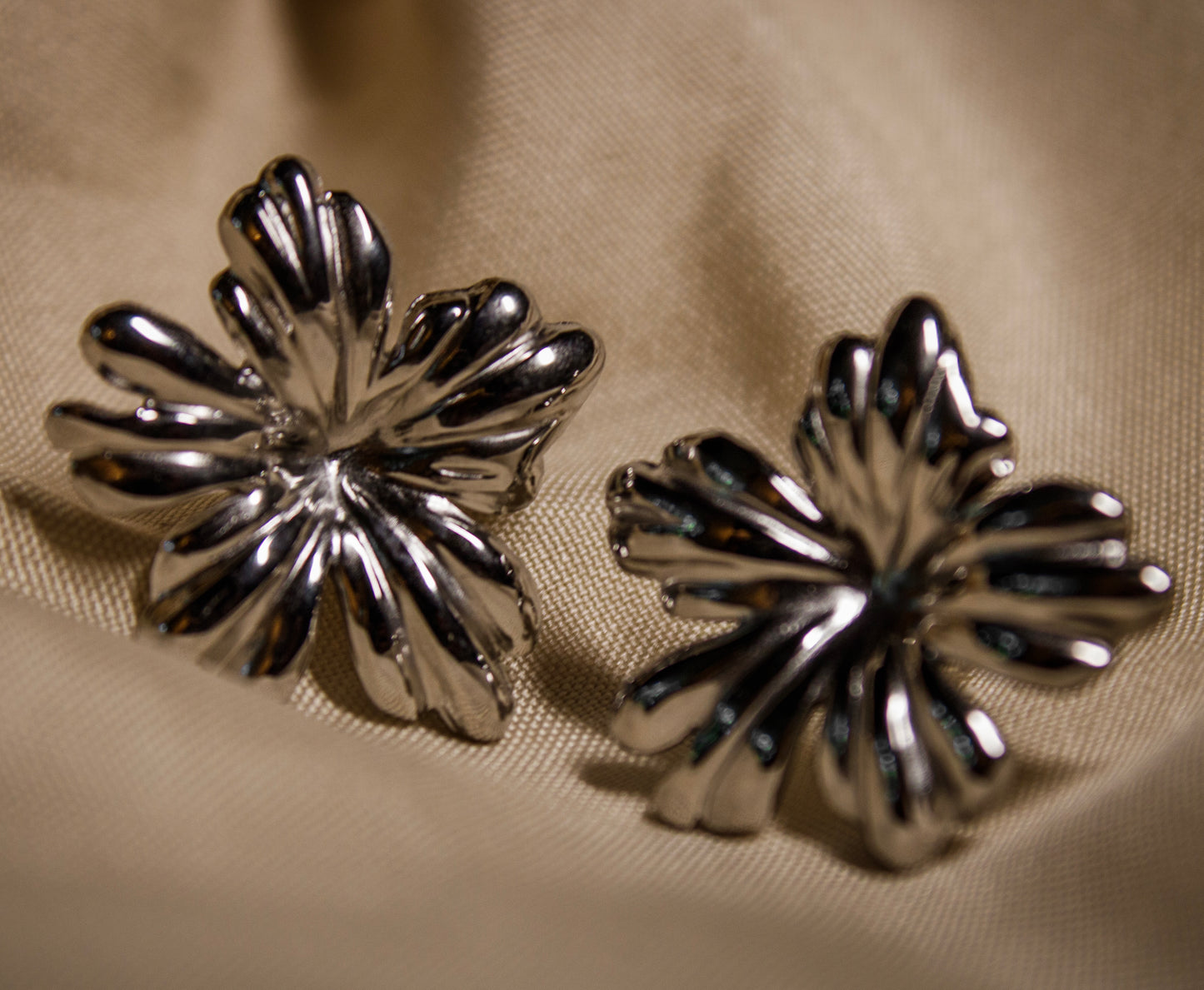 Boucle d’oreille fleurs